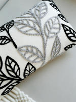 Funda De Cojín De Veludo Bordada Con Diseño De Hojas Negras Y Grises Decoración Para Sofa Y Silla De Sala De Estar Oficina Y Coche - details 1