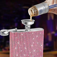 Botella De Whisky De 6oz De Acero Inoxidable Con Diamantes Brillantes Funel Y Vaso Para Vino Viaje Botella De Alcohol Para Bebida Adulta De Alta Calidad - details 0