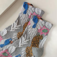 Calcetines Casuales Para Mujer 5 Pares Estilo Callejero Con Dibujos De Animales Y Flores Comodidad Invierno Otoño Calcetines Para El Hogar - details 10