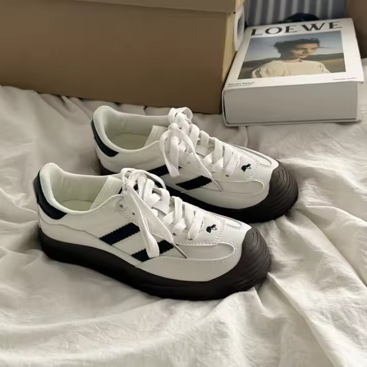 Zapatos De Entrenamiento Retro Para Mujer Nuevos Y Transpirables Color Blanco Casual Versátiles Con Cordones Material PU Cómodo Para Verano Oficina Lady - 1