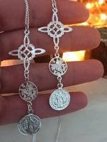 collar triple protección nudo de bruja, tetragramaton y san Benito plata de ley-40ycuatrojoyeria - details 0