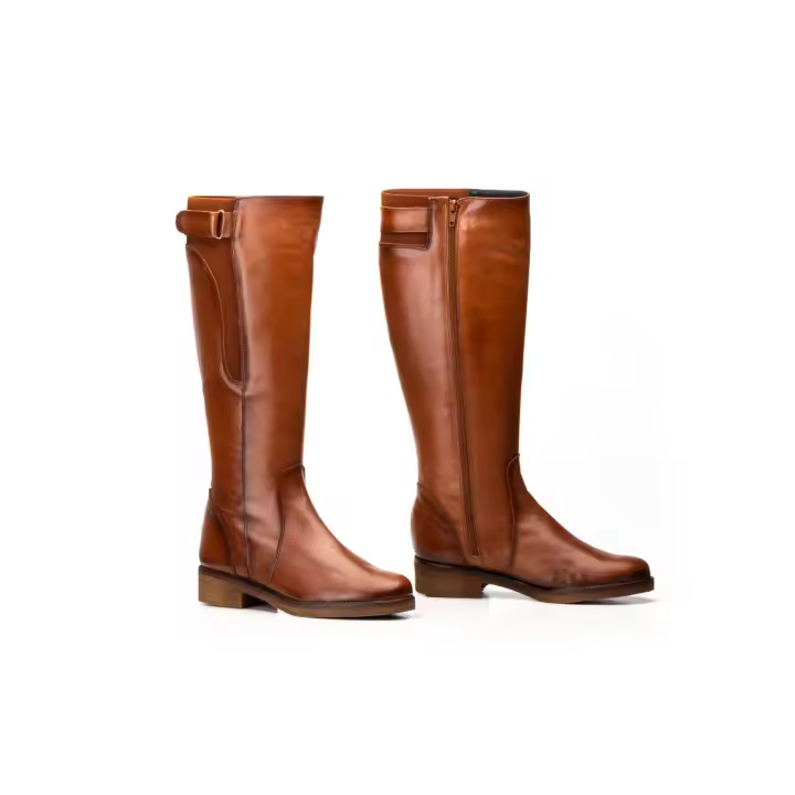 Mº1017 Cuero Hecho en España Botas Mujer Piel Cuero Caña Alta Numeración: 35-42 Marca: JAM Color: Cuero BOTA ALTA PIEL GRAN CALIDAD ADORNO HEBILLA Y ELADTICO EN LA PARTE ALTA PARA MAYOR CONFORT DEL GEMELO BOTA MODERNA Y ELEGANTE - 1