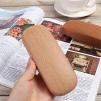 Estuche Protector De Gafas Con Diseño De Madera Y Grano Estilo Flip-Eye Caja De Almacenamiento Para Ópticas Con Linterna De Terciopelo Unisex - details 10