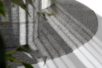 Alfombra Corcega Gris - Parentesi Quadra: Durabilidad, Estilo y Sostenibilidad en un Diseño Ecofriendly - details 1