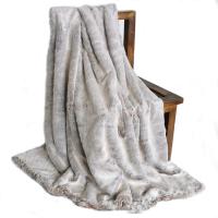 Manta De Peluche Sintética Para Cabello Largo Suave Y Cálida Decoración De Hogar Cubierta De Sofá Imitación De Piel De Conejo PV - details 4