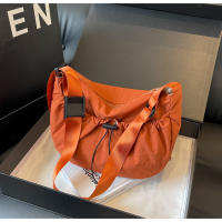 Bolso De Hombro De Nylon Nueva Diseño En Niche Color Sólido Con Pliegues Bolso Cruzado Versátil Para Uso Casual En Clase Y Comuting - details 34