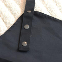 Bib Apron Ajustable De Moda Para Cocina Con Bolsillos Impermeable Y Antiaceite Para Chef De Restaurante Trabajo En La Cocina Uniforme De Barbero Para Hombres Y Mujeres - details 10
