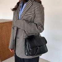 Nueva Bolso De Hombro Para Mujer De Moda Versátil Y De Lujo Con Cadena Gran Capacidad Bolsa Lingge Bolso Mensajero Casual De PU Con Lining De Poliéster - details 3