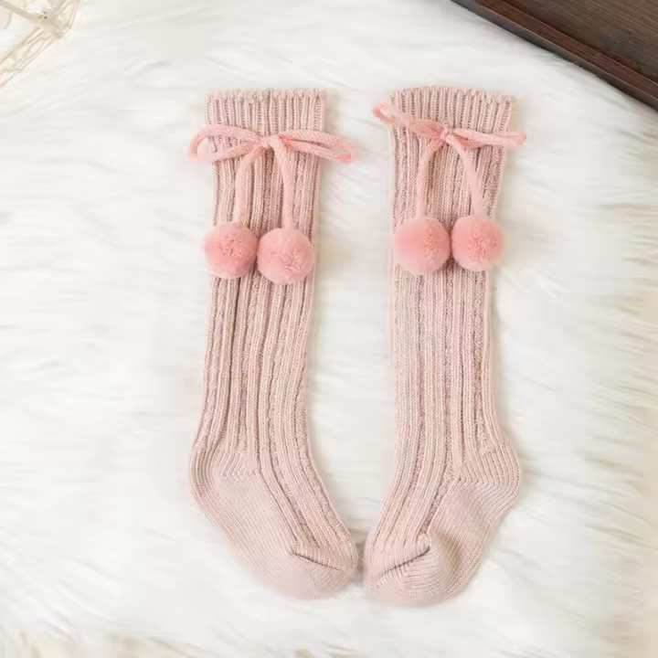 Calcetines Altos De Encaje Para Bebés Y Niñas Con Bola De Cereza Para Otoño Invierno Calcetines De Princesa Para Niños De 0 a 5 Años Calentadores De Piernas Hechos De Algodón Y Poliéster - 1