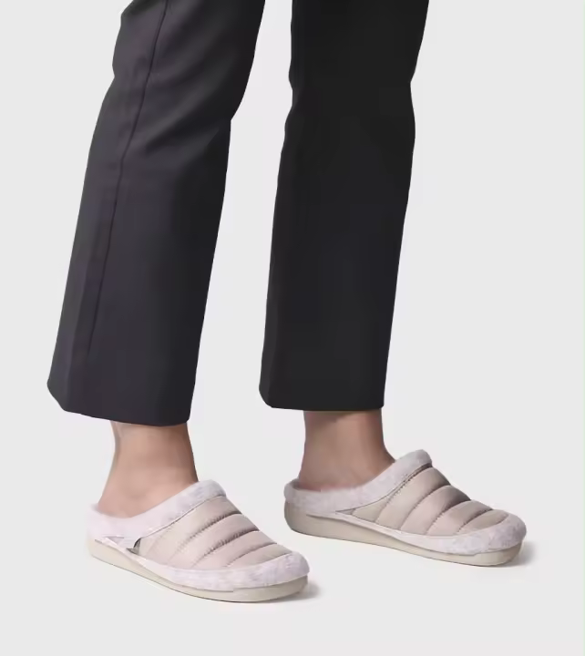Shoes Zapatillas De Casa marca Toni Pons para mujer en color hielo - 1