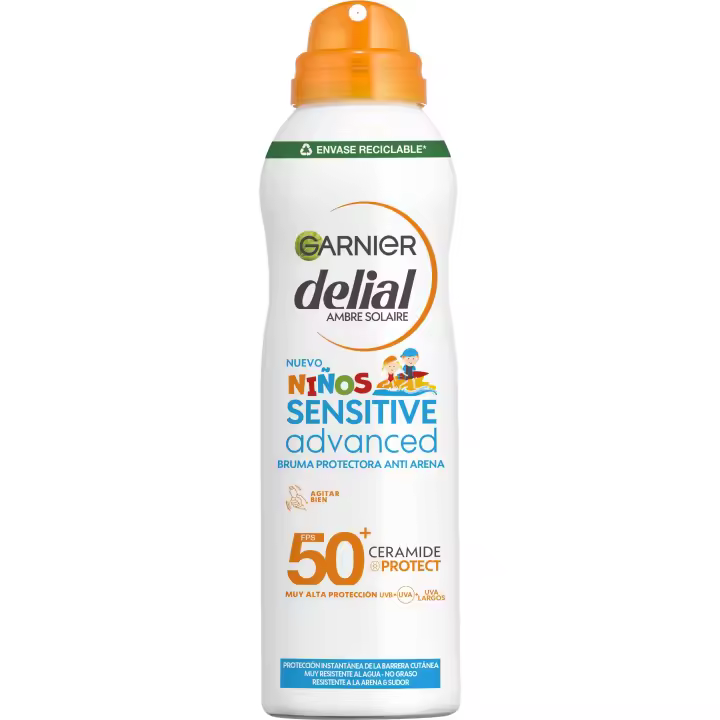 Garnier Delial Sensitive Advanced Bruma Protectora Anti Arena para pieles sensibles, claras e intolerantes al sol IP50+. Muy resistente al agua, sin perfume, no pegajoso. Testada bajo control pediátrico - 150 ml. - 1