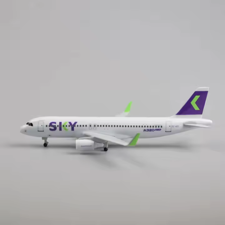 Modelo De Avión A320 De Escala 20CM En Metal Replicado Del Chilean Sky Decoración De Casa Miniatura De Aviación Para Coleccionistas - 1