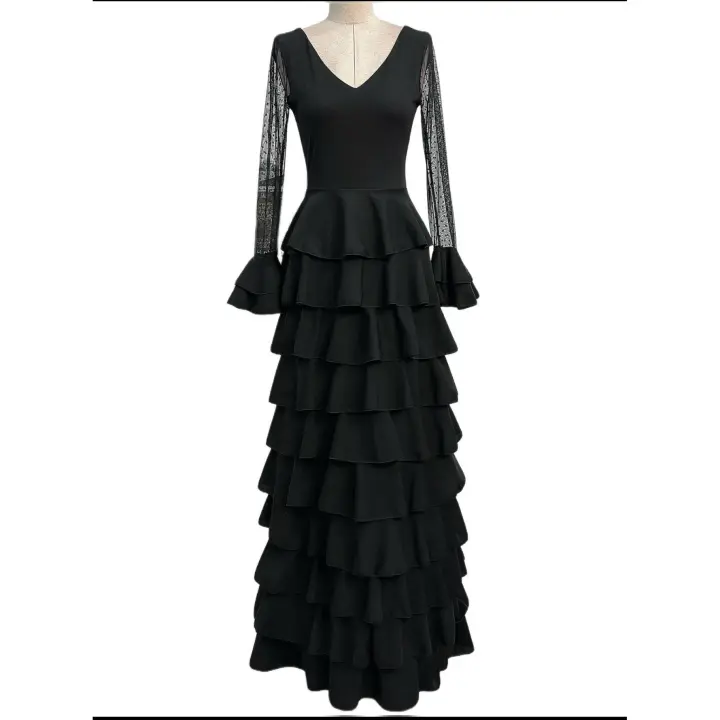 VESTIDO FLAMENCA  LICRA FABRICADO EN    ITALIA . TALLAS XS/S 34/36 - 72CM 60CM 76CM . M/L  38/40 - 80CM 68CM 84CM . XL/XXL  - 42/44/46 - 92CM 80CM 96CM  LARGO 150CM - 1