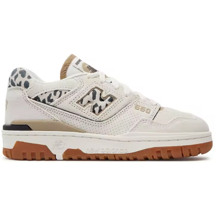 Calzado New Balance modelo 550 en color Sea Salt - 1
