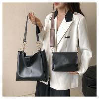 Bolso De Hombro Para Mujer XINXIANG Gran Capacidad Moda Cuero Retro Con Cierre Magnético Y Cadena Bolso Transversal - details 6