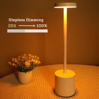 Lámpara De Mesa LED Recargable Táctil Con Metal En Tres Colores Luz Ambiental Creativa Para La Cama Decoración Exterior Luz Nocturna - details 4