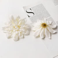 5Pcs Cabezas De Flores Artificiales Dahlias Para Decoración De Navidad Hogar Y Habitaciones Bodas Y Murallas Accesorios De Flores Falsas - details 16
