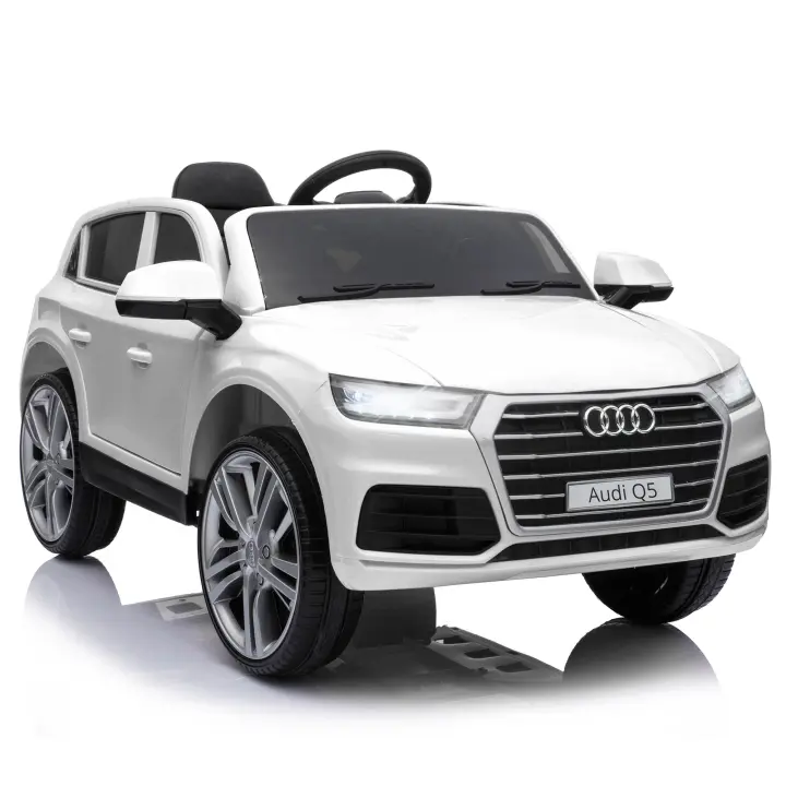 HOMCOM Coche Eléctrico para Niño +3 Años Audi Q5 con Mando a Distancia MP3 Luces y Sonidos Apertura de Puerta y Tirador Carga 30 kg 116x75x56 cm Blanco - 1