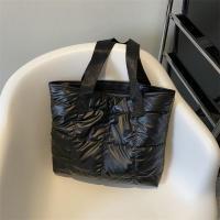 Bolso De Mujer De Moda Tote Gran Capacidad Bolsos De Mano Con Asa Superior Cuadrada Quilted Sólida Para Trabajo En La Oficina - details 3