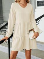 Vestido Largo Suelto Para Mujer Con Manga Larga Y Costuras En Color Sólido Moda Europea Y Americana Para Otoño E Invierno Cuello V Estilo Casual - details 3