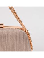Bolso de mano tipo clutch plata eventos bodas color champan - details 3
