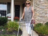 ANDADOR PARA ANCIANO FIJO SIN RUEDAS Y DEAMBULADOR PLEGABLE Marca Ayudas dinamicas - details 3