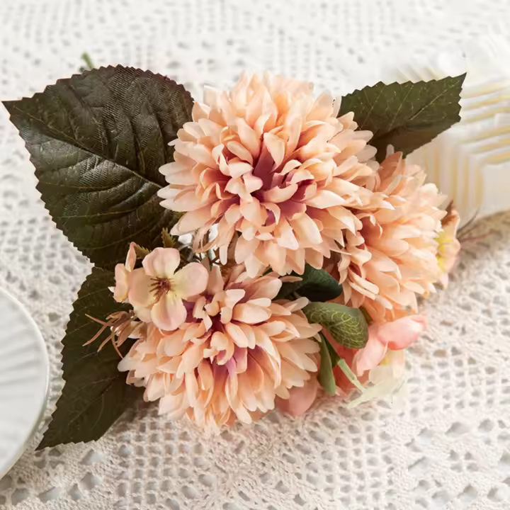 Bouquet De Flores Artificiales 6 Ramas Crisantemo Y Eucalipto Hojas De Hidranegra Para Decoración De Hogar Y Bodas - 1