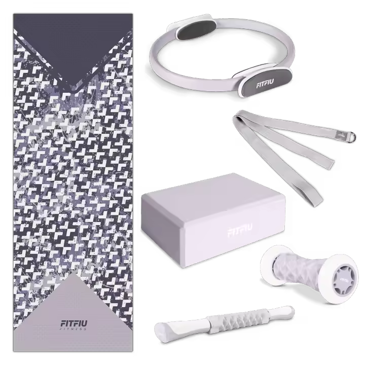 FITFIU Fitness KITWELL-601 - Pack de 6 Accesorios Yoga Pilates Color Lila Que Incluye Esterilla, aro, Bloque, masajeador de pie, Barra de Masaje y Correa de Yoga, Diseño único geométrico - 1
