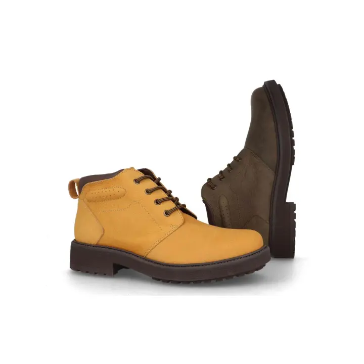 Mº6131 - ORIGINAL ST BOTIN CABALLERO PIEL    COLORES : MOSTAZA , KAKI  TALLAS: 39 AL 46  CORTE EXTERIOR: PIEL  FORRO INTERIOR: TEXTIL  PLANTILLA: TEXTIL  / EXTRAIBLE  ALTURA TACÓN / CUÑA : 4 CM.  PISO : SINTÉTICO - 1