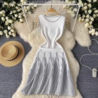 YuooMuoo Vestido Sin Mangas De Hombre Casual Para Verano Blanco Y Negro A-Line O-Cuello Cierre De Pulsera Longitud De Rodilla - details 0
