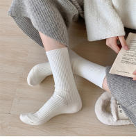Calcetines Retro Para Mujer Estilo Japonés Otoño Nuevo Color Sólido Calientes Para Casa Simples Ciclista Transpirables Casuales Rayados Sueltos - details 2