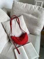 Bolso De Hombro Para Mujer De Cuero Genuino De Seda Mate Cuadrado Suelto Ondulado Invierno Otoño Bolso Cruzado Diario De Alta Gama - details 5