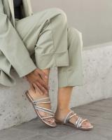 Paloma Wang Sandalias planas para mujer con tiras cruzadas de strass - details 2