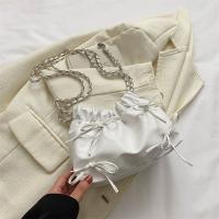 Bolso De Hombro Para Mujer Diseño Pliega Unilateral Cuero PU Bolso De Mano Sencillo Casual Bolso De Buho Pequeño Con Cremallera - details 3