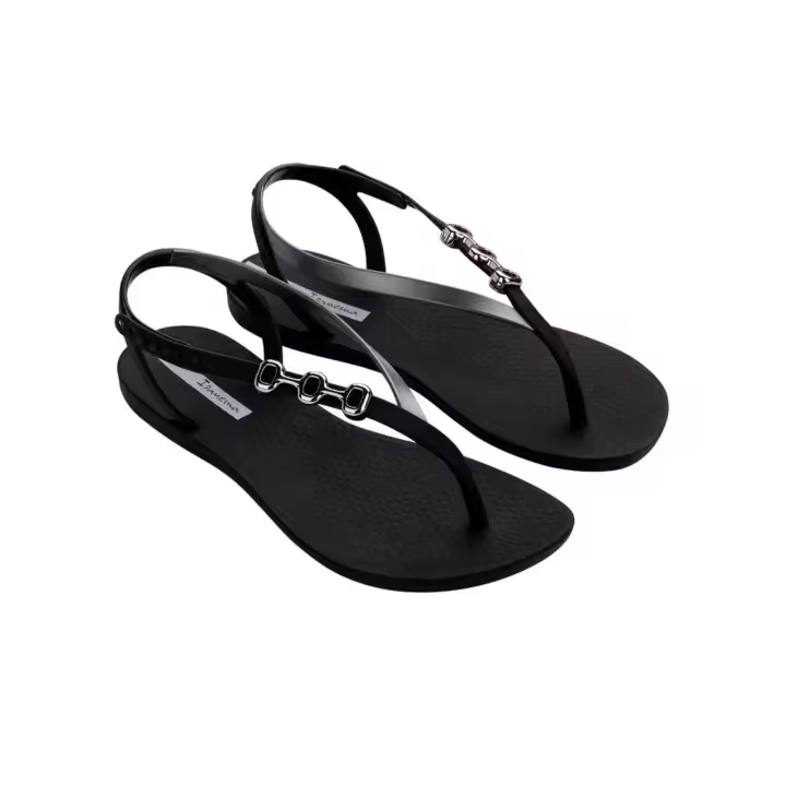 Calzado Lifestyle marca Ipanema modelo Ip 83654-Bc725 Negro Plata para mujer - 1