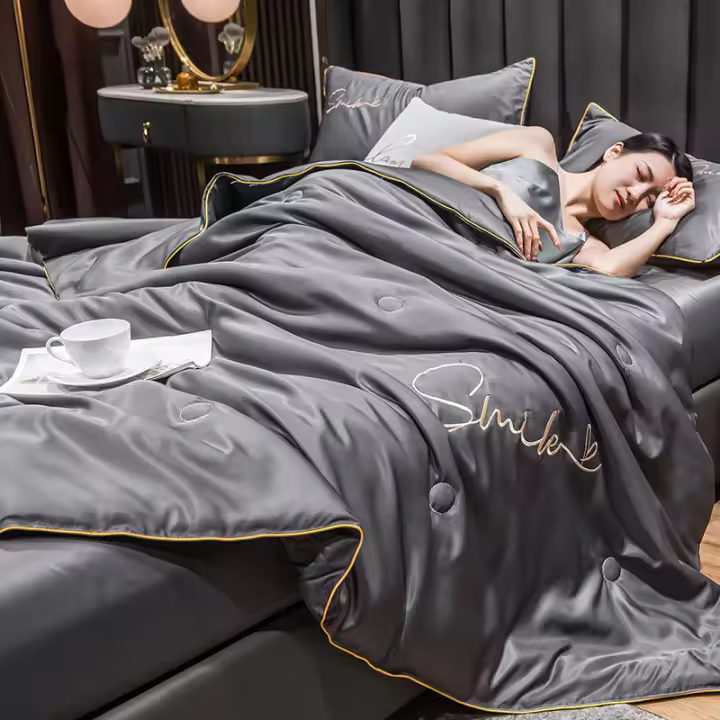 Sábana De Seda Lavada 100% Para Verano Con Bordado Suave Y Frío Almohadilla De Cama Seda Suave Y Fría Para Uso Doméstico Y Hotel - 1