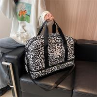 Bolso De Viaje Para Mujer Con Estampado Animal De Nylon Duradero Y Gran Capacidad Bolso Deportivo Grande Para Fin De Semana Y Noche - details 9