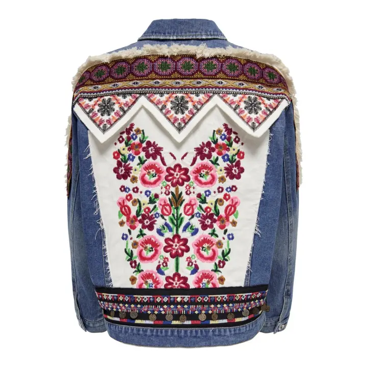 Only mod. 15283301 Chaqueta tejana oversize con bordado - 1