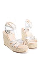 Lyla Wang sandalias doradas cuña alta de esparto con plataforma con tiras cruzadas plantilla acolchada - details 7