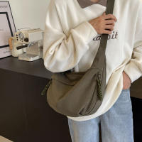 Bolso De Hombro Para Mujer 2025 Nueva Capacidad Alta Bolsa Cruzada De Nylon Versátil Bolso De Mano Casual Sin Decoración - details 8