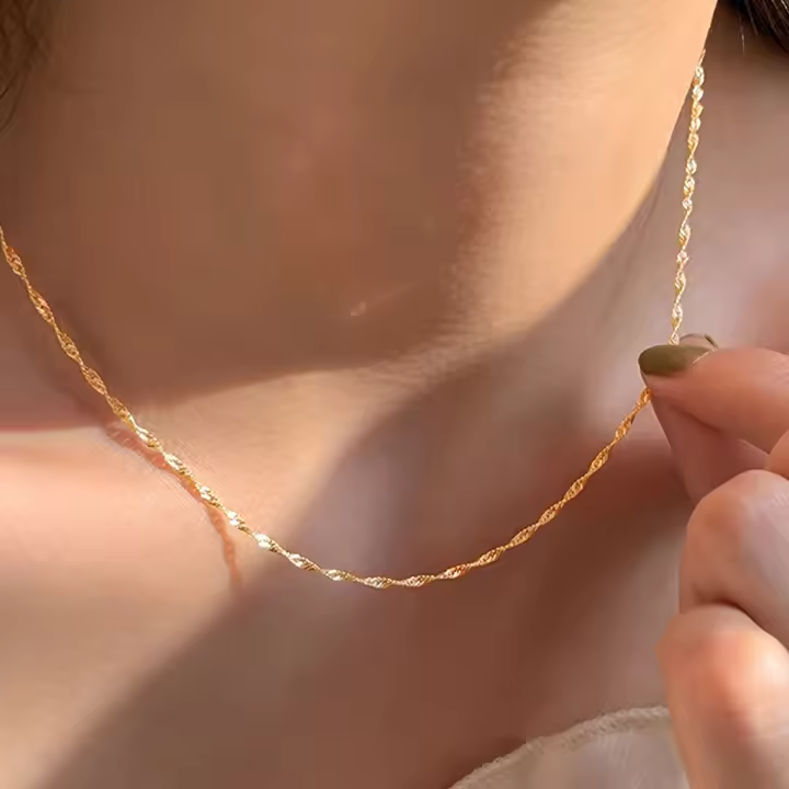 Collar De Acero Inoxidable Plateado En Oro Para Mujer Estilo Simple Cadena Clavícula Joyería Femenina Exquisita Adorno Metálico - 1