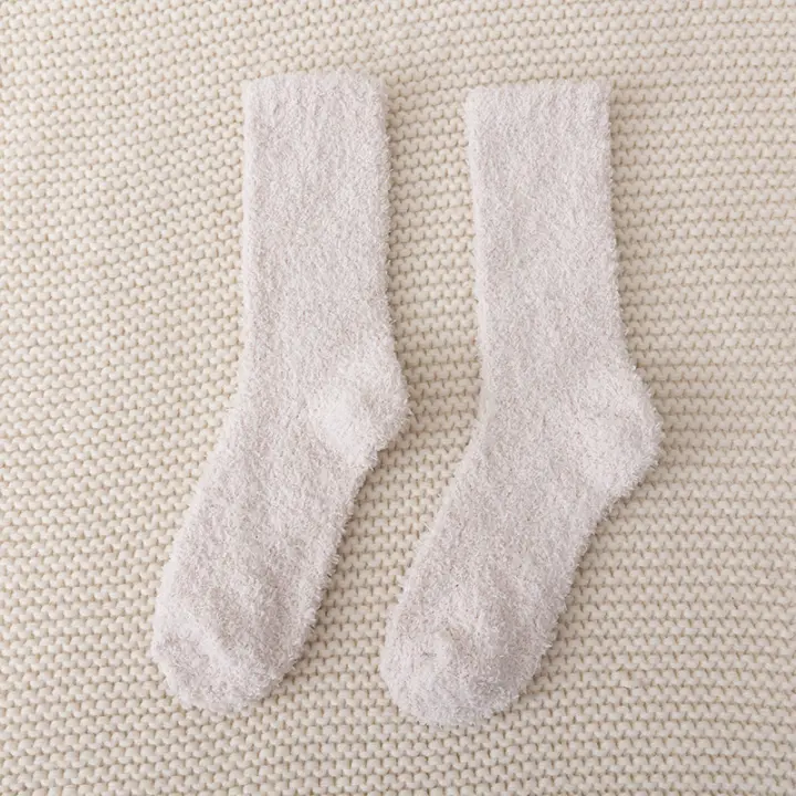 Calcetines De Velours Coral Grueso Para Mujer Color Sólido Calzado Interior Invierno Calcetines De Piel Suave Calientes Protección Contra El Frío Regalo De Navidad - 1