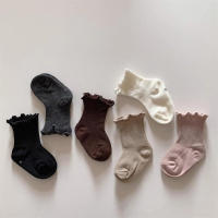 5 Pares De Calcetines Infantiles Coreanos Con Estilo Flare En Algodón Sólidos Para Niñas Calcetines Cortos En Tubo Para Niños - details 4