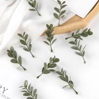 20PCS Hojas De Plantas Artificiales Para Decoración De Bodas Fiesta Hogar Accesorios Navidad Wreath Adornos Fondo Pared - details 2