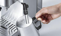 Polti Coffea P10S  Cafetera espresso manual compacta, Compatible con cápsulas compostables E.S.E. de 44 mm y Café molido. Depósito agua 1.3L. Con Polti Coffea, disfruta de un café espresso de calidad en casa, con la máxima comodidad y estilo. - details 3