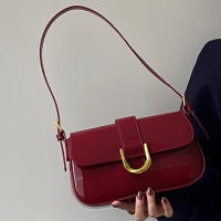 Bolso De Hombro Retro De Cuero Patentado Para Mujer Con Correa Ajustable Y Cierre De Flap Bolso Satchel De Color Sólido Bolsa De Axila Cruzada - details 2