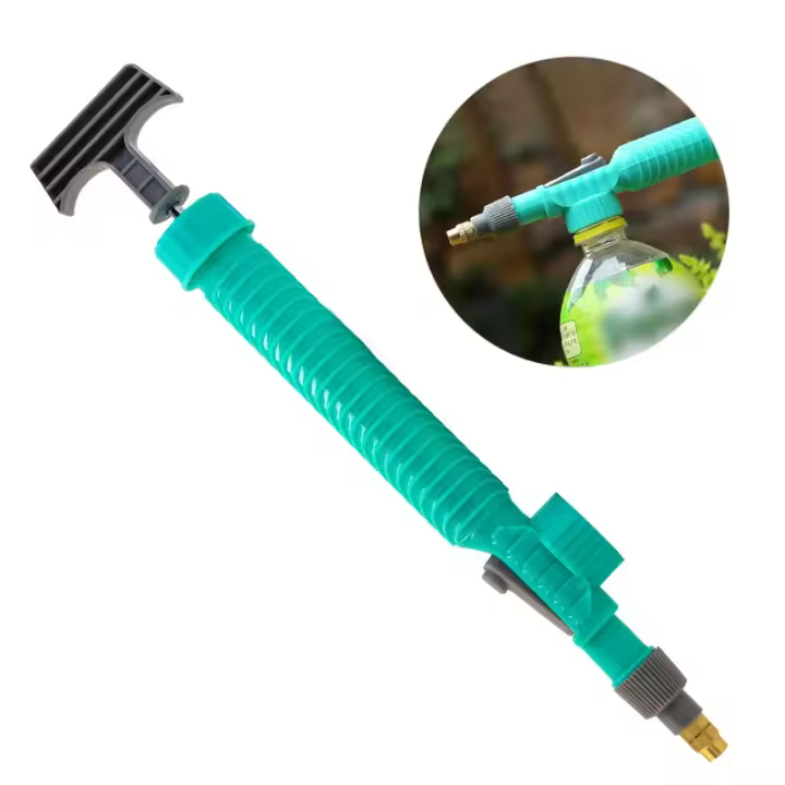 Bomba De Agua Manual Para Jardín Con Cabeza De Pulverización Ajustable Herramienta De Riego Agrícola Y Jardinera - 1