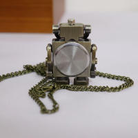 Reloj De Bolsillo Cuarzo Con Dial Redondo Y Números Arábigos En Forma De Robot Vintage Colgante Decorado Con Llavero Para Encanto De Bolsa Para Fiesta Unisex - details 2