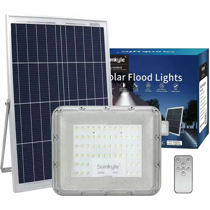 FIKPOO Luces solares para exteriores, luz solar LED para exteriores con control remoto, luz diurna IP67 6000K luz blanca de seguridad para patio, jardín, calle, parque de juegos, 200W, blanco… - 1