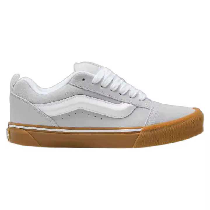 marca Vans modelo Vn000Crp7Vf1 para mujer en color gris - 1